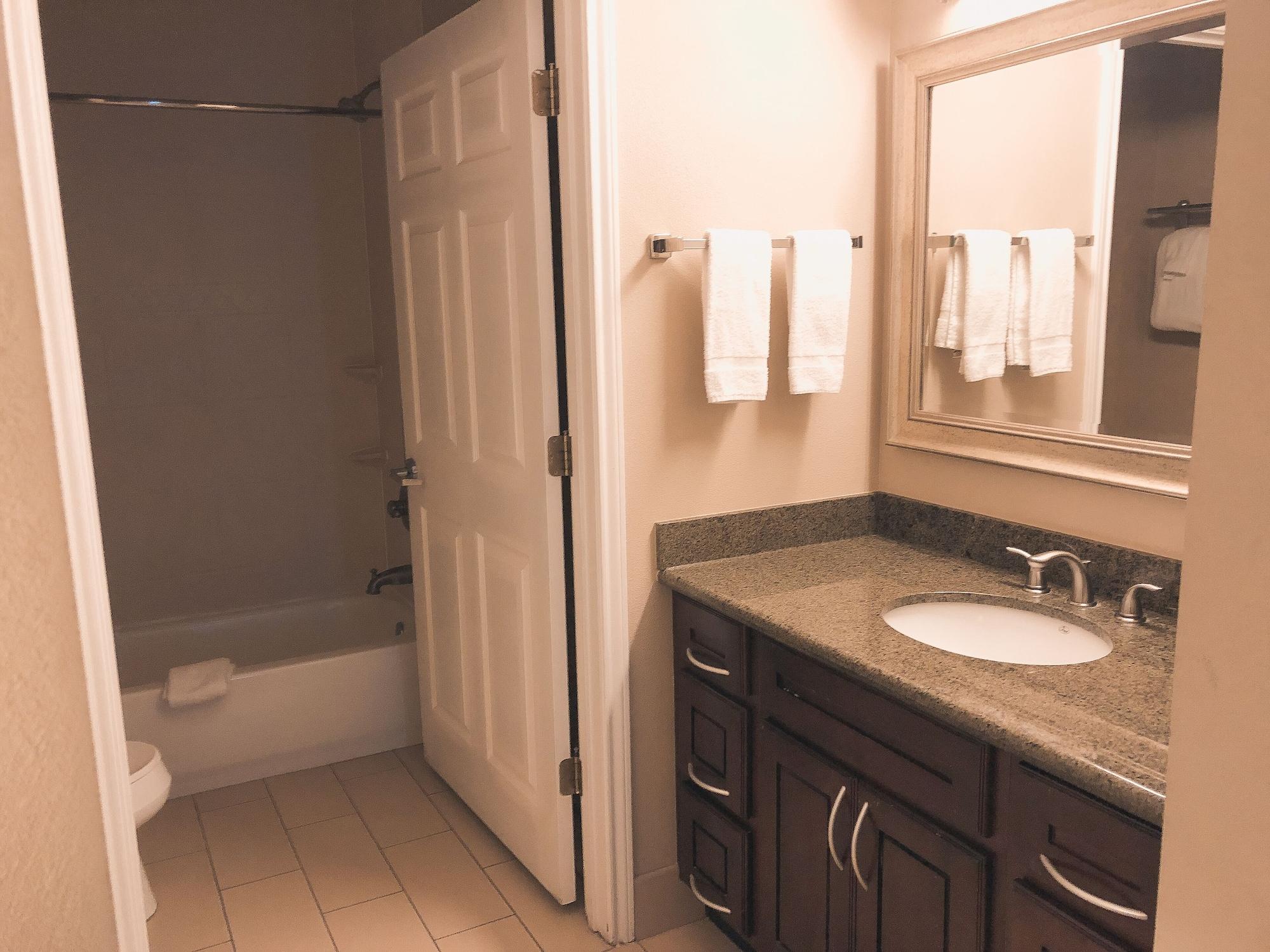 Westay Suites - Covington/Mandeville Eksteriør bilde